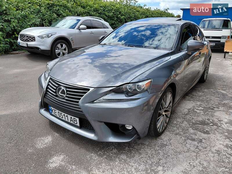 Lexus IS 2014