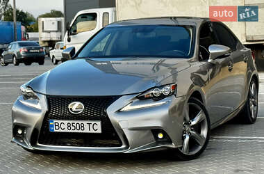 Седан Lexus IS 2014 в 