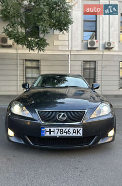 Седан Lexus IS 2005 в 