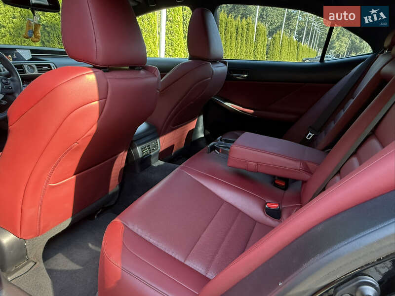 Седан Lexus IS 2014 в Харькове