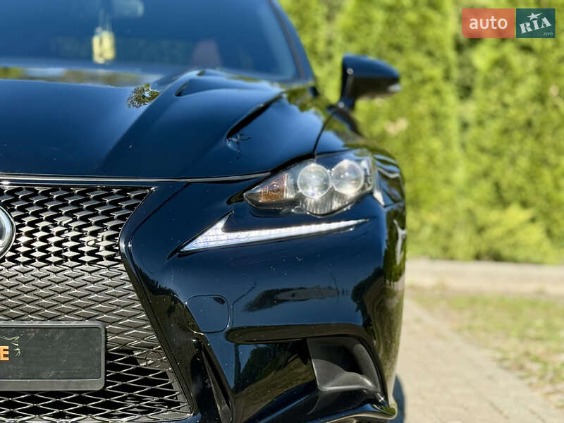 Седан Lexus IS 2014 в Харькове