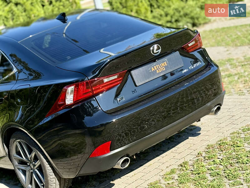Седан Lexus IS 2014 в Харькове
