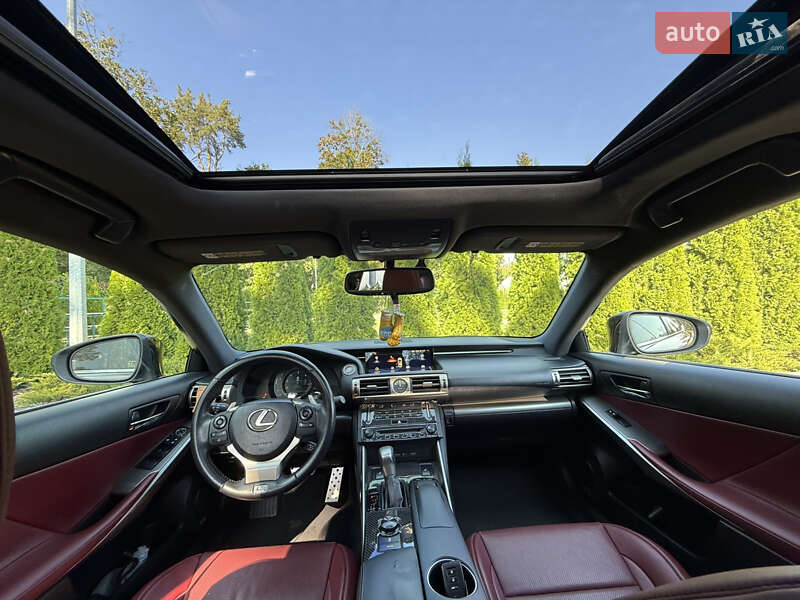 Седан Lexus IS 2014 в Харькове