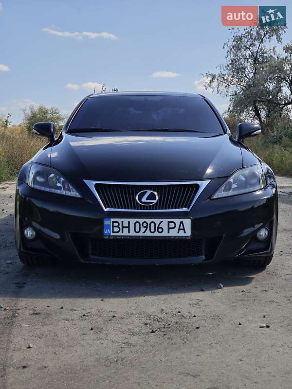 Lexus IS 2012 Lexus IS 2012