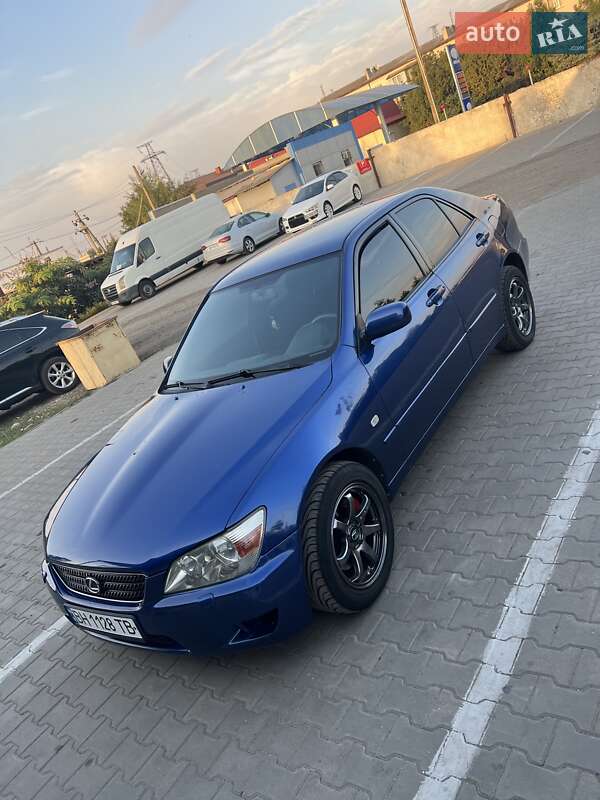 Седан Lexus IS 2001 в Одессе фото 16 Седан Lexus IS 2001 в Одессе