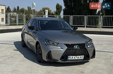Седан Lexus IS 2018 в Киеве