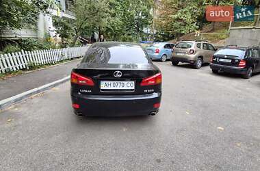 Седан Lexus IS 2006 в 