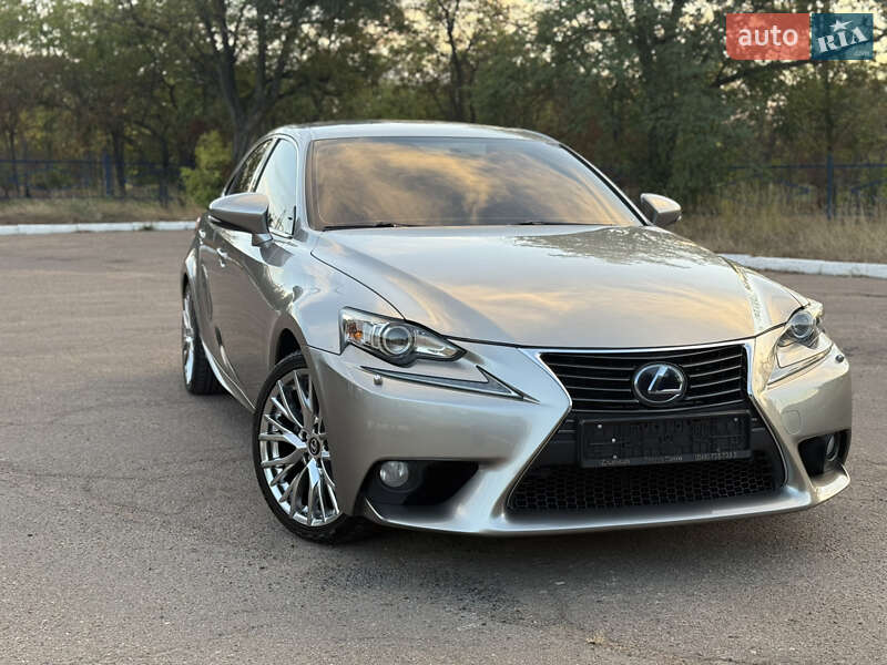Седан Lexus IS 2013 в Одессе