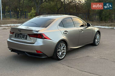 Седан Lexus IS 2013 в 