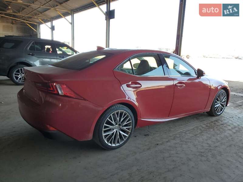 Седан Lexus IS 2015 в Одесі