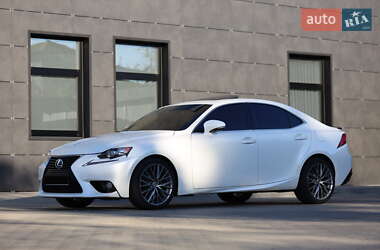 Седан Lexus IS 2013 в Києві