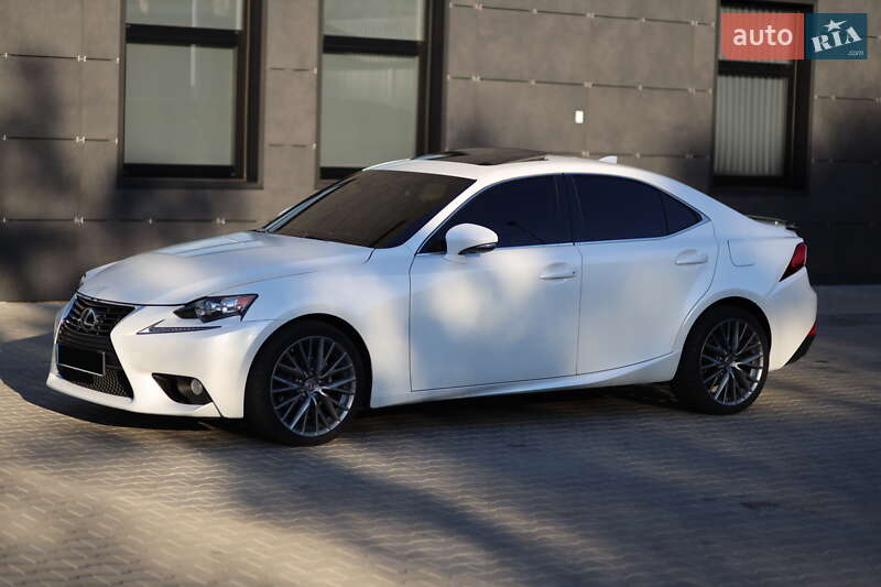 Седан Lexus IS 2013 в Киеве