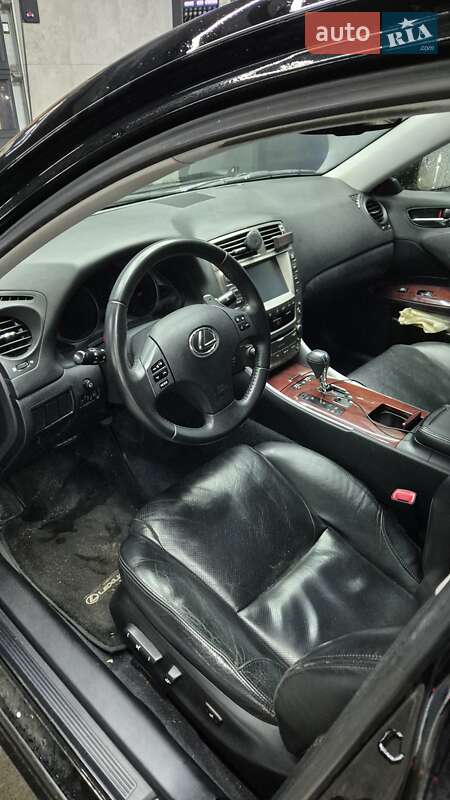 Седан Lexus IS 2007 в Черкасах
