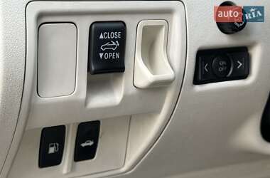 Кабриолет Lexus IS 2010 в 