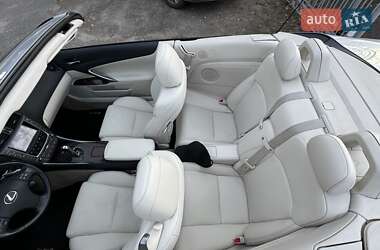 Кабриолет Lexus IS 2010 в 