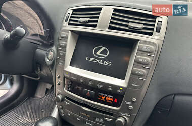 Седан Lexus IS 2007 в 
