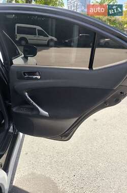 Седан Lexus IS 2006 в 