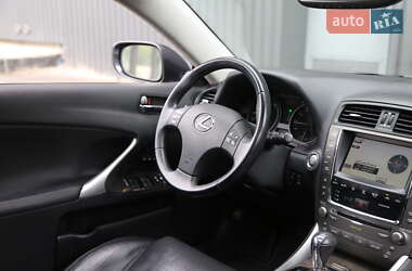 Седан Lexus IS 2010 в 