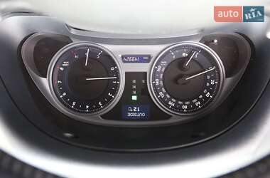 Седан Lexus IS 2010 в 