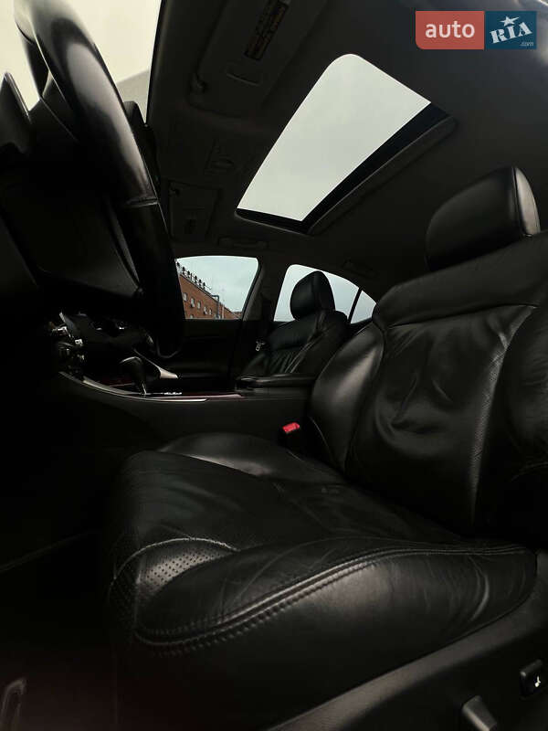 Седан Lexus IS 2007 в Броварах