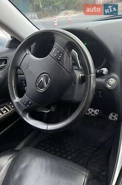 Седан Lexus IS 2007 в 