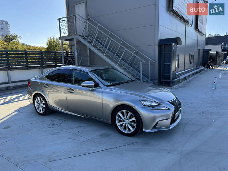 Седан Lexus IS 2014 в Киеве