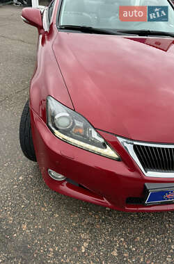 Кабриолет Lexus IS 2011 в 