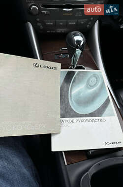 Кабриолет Lexus IS 2011 в 