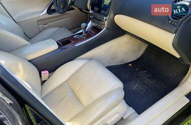 Седан Lexus IS 2006 в 