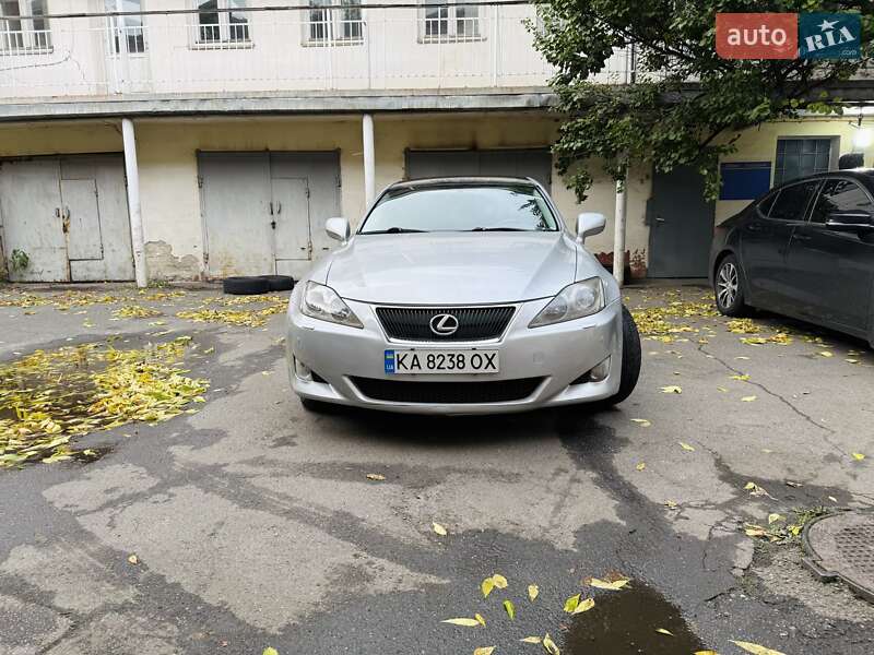 Седан Lexus IS 2007 в Киеве фото 4 Седан Lexus IS 2007 в Киеве