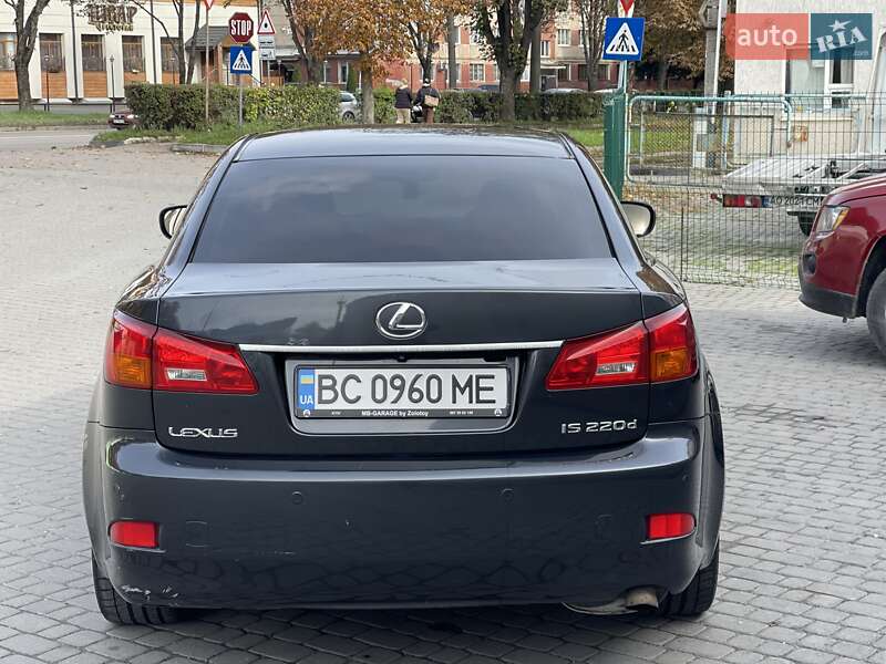 Седан Lexus IS 2006 в Тернополе
