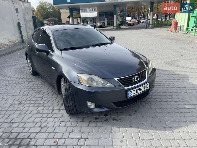 Седан Lexus IS 2006 в Тернополе