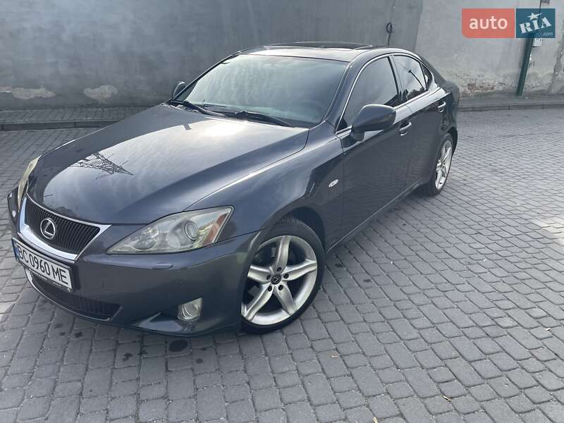 Седан Lexus IS 2006 в Тернополе