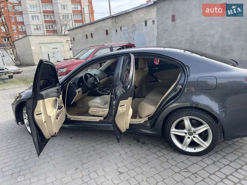 Седан Lexus IS 2006 в Тернополе