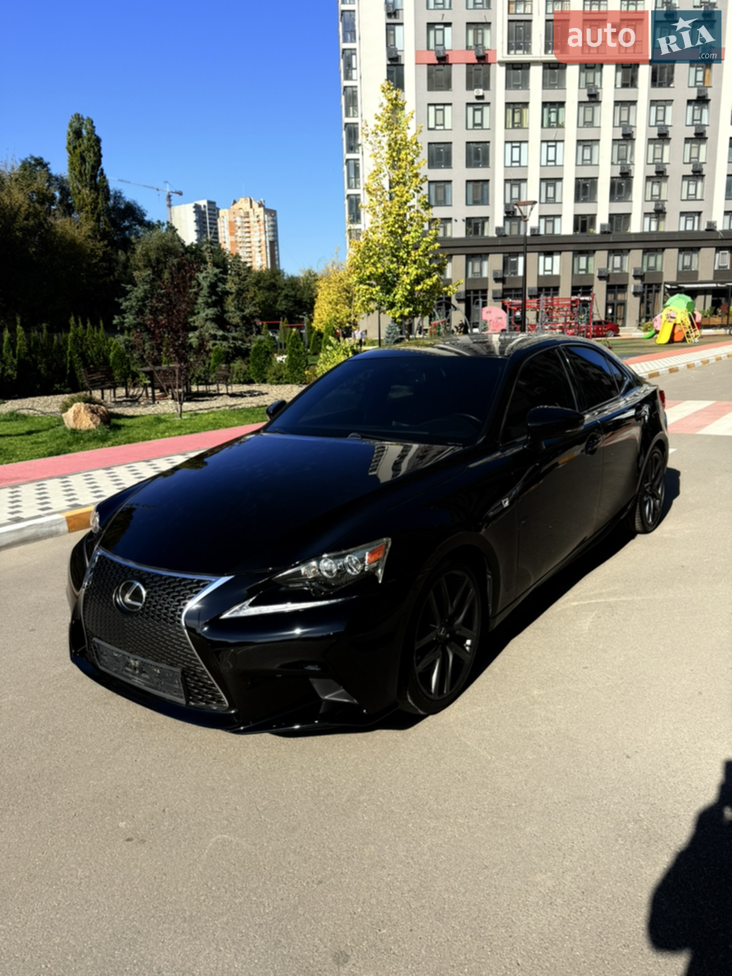 2016 Lexus IS - мініатюра 2