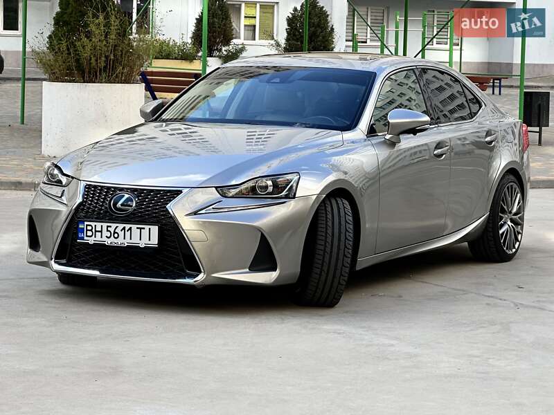 Седан Lexus IS 2017 в Одессе