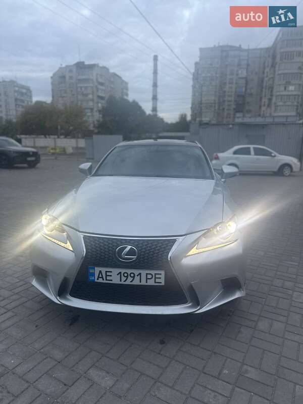Седан Lexus IS 2016 в Запоріжжі фото 20 Седан Lexus IS 2016 в Запоріжжі