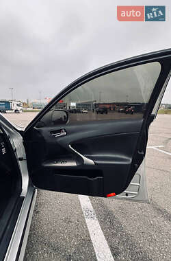 Седан Lexus IS 2006 в  фото 11 Седан Lexus IS 2006 в