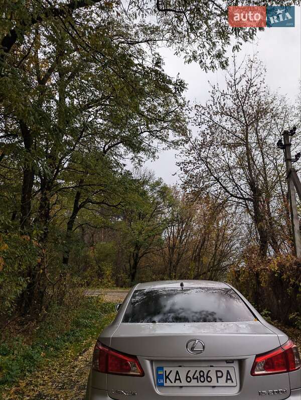 Седан Lexus IS 2011 в Киеве