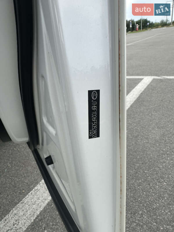 Седан Lexus IS 2015 в Києві