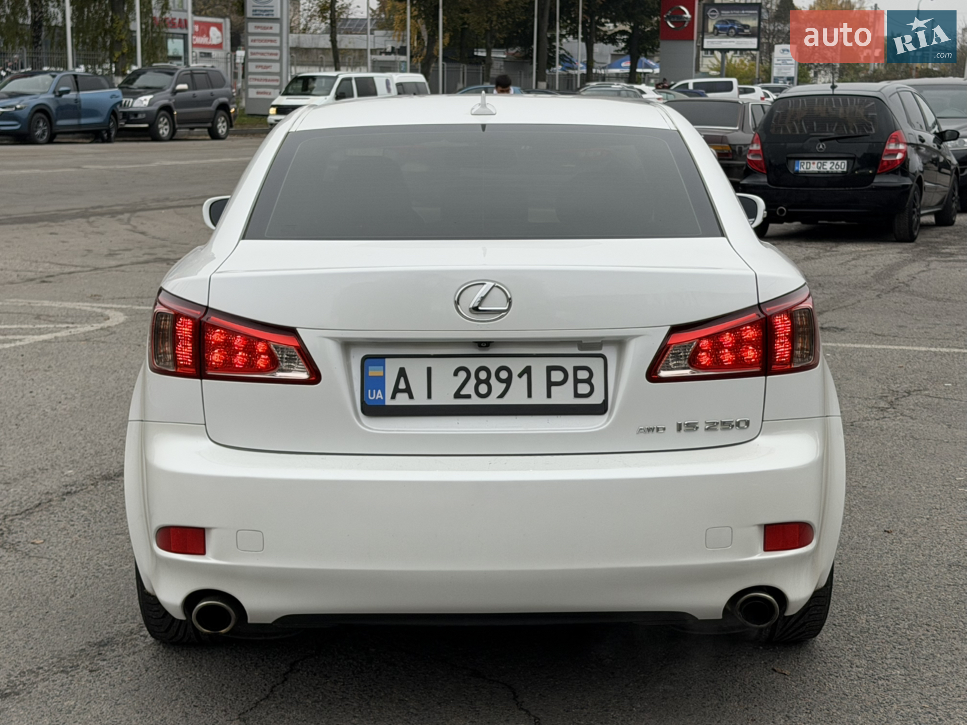 2012 Lexus IS - мініатюра 3