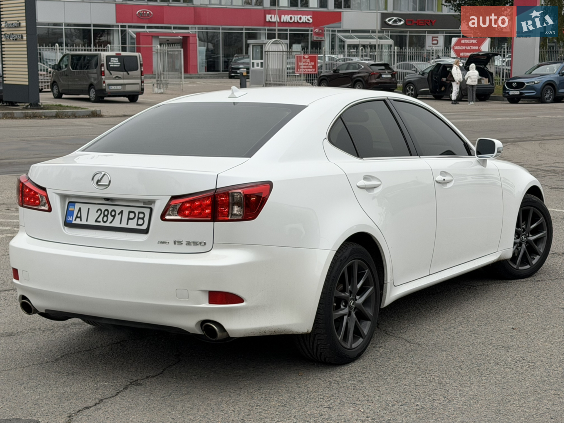 2012 Lexus IS - мініатюра 7