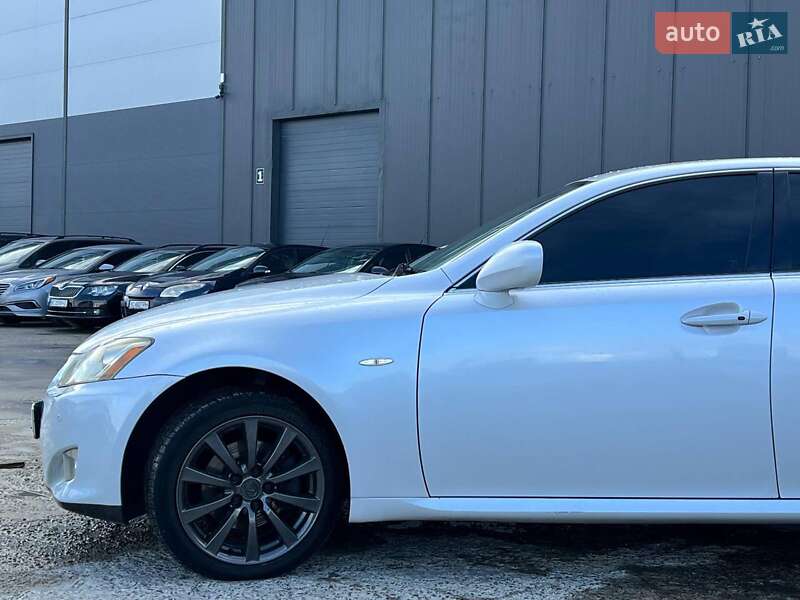 Седан Lexus IS 2006 в Львові фото 4 Седан Lexus IS 2006 в Львові