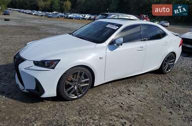 Lexus IS 2017