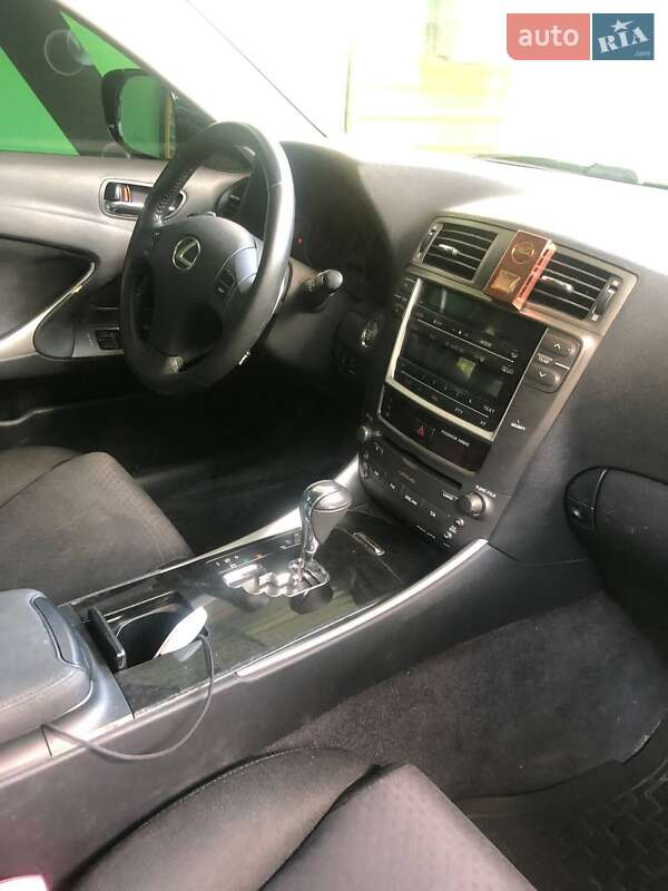 Седан Lexus IS 2006 в Харькове фото 4 Седан Lexus IS 2006 в Харькове