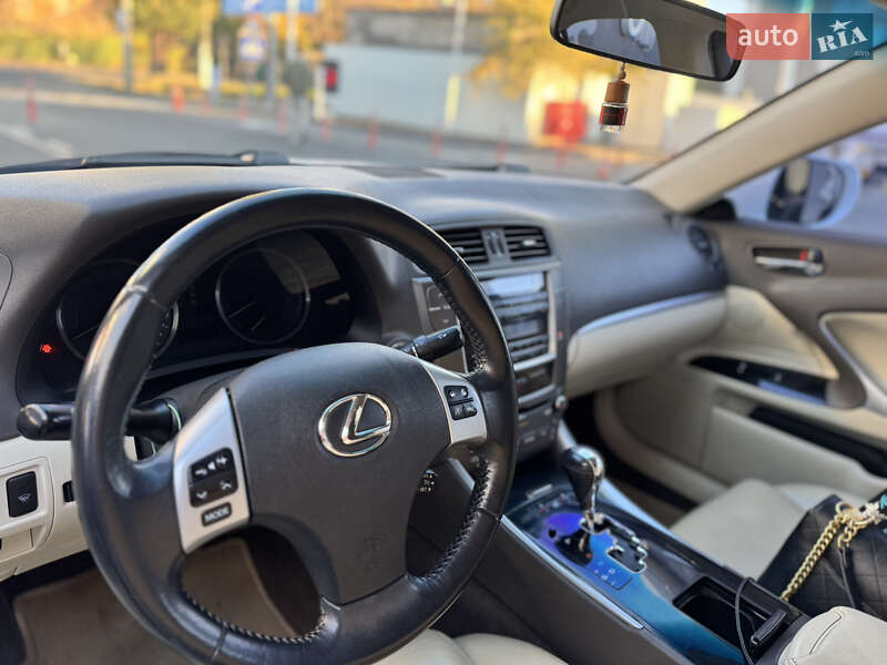 Седан Lexus IS 2011 в Одессе фото 6 Седан Lexus IS 2011 в Одессе