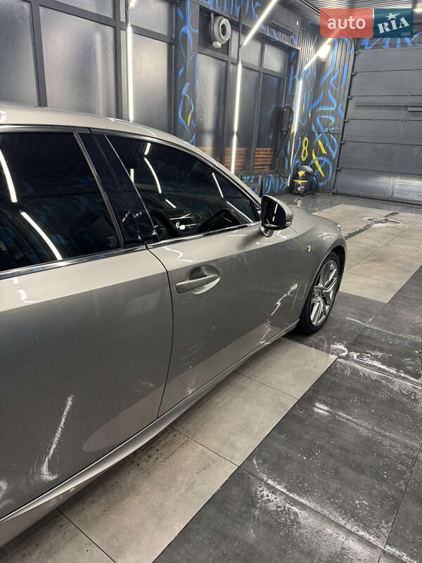 Седан Lexus IS 2016 в Днепре