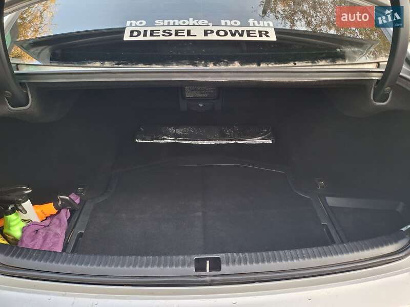 Седан Lexus IS 2005 в Полтаві