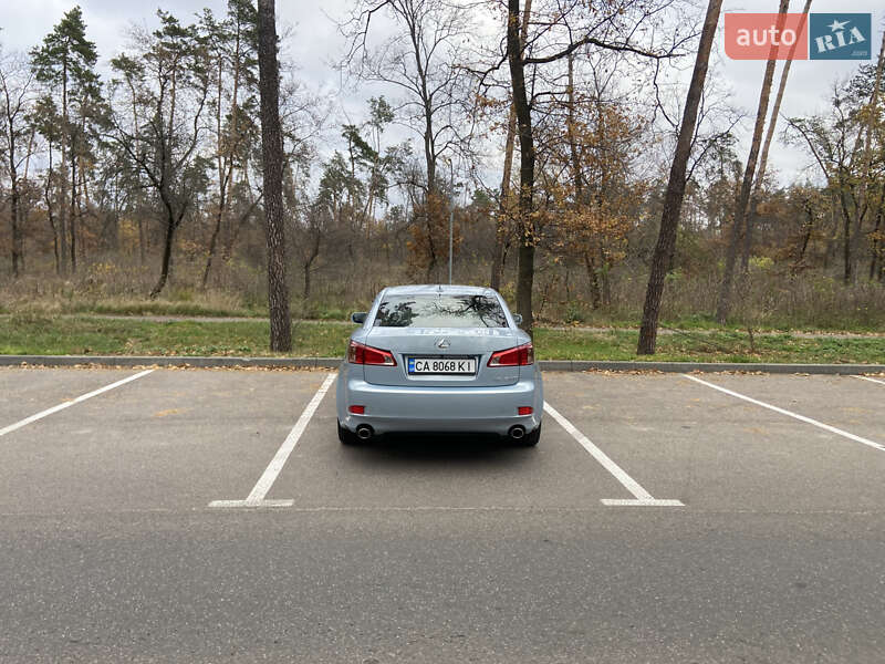 Седан Lexus IS 2011 в Черкассах