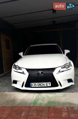 Седан Lexus IS 2013 в Чернігові